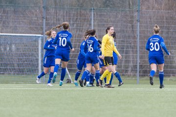 Bild 302 - F SSC Hagen Ahrensburg - SV Frisia Risum-Lindholm : Ergebnis: 1:2